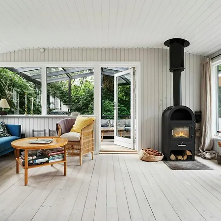 Classic Wooden Near In Hornbæk