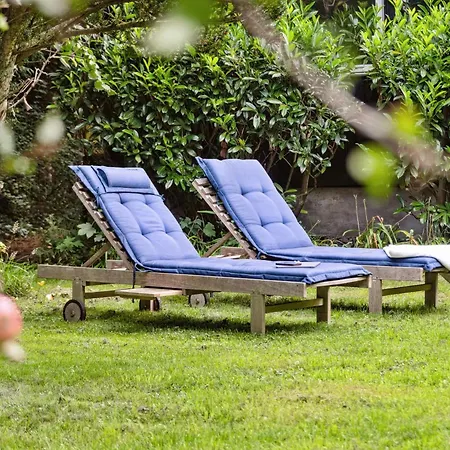 Hébergement de vacances Classic Wooden Near In *